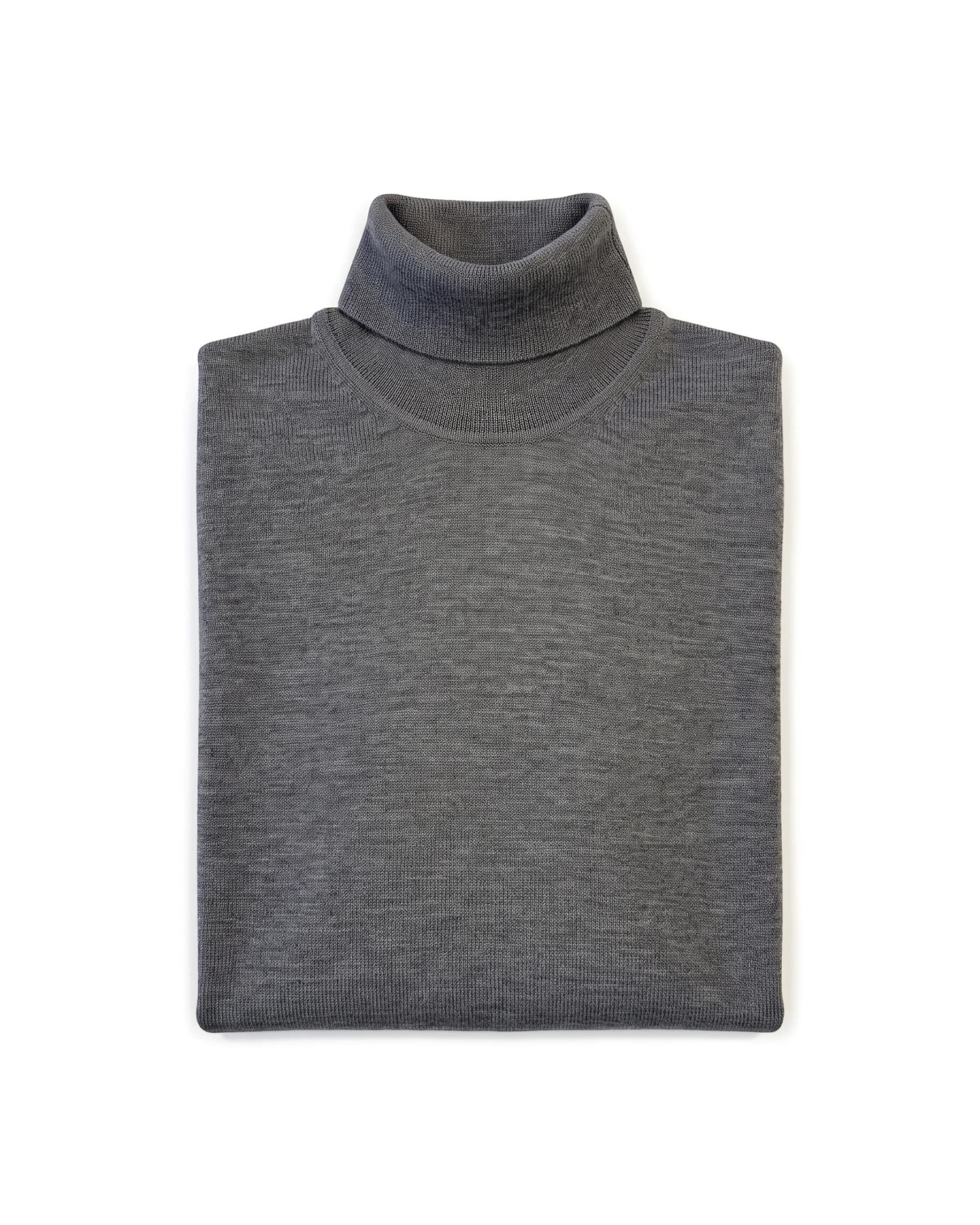 Grå turtleneck i Merino Uld, foldet