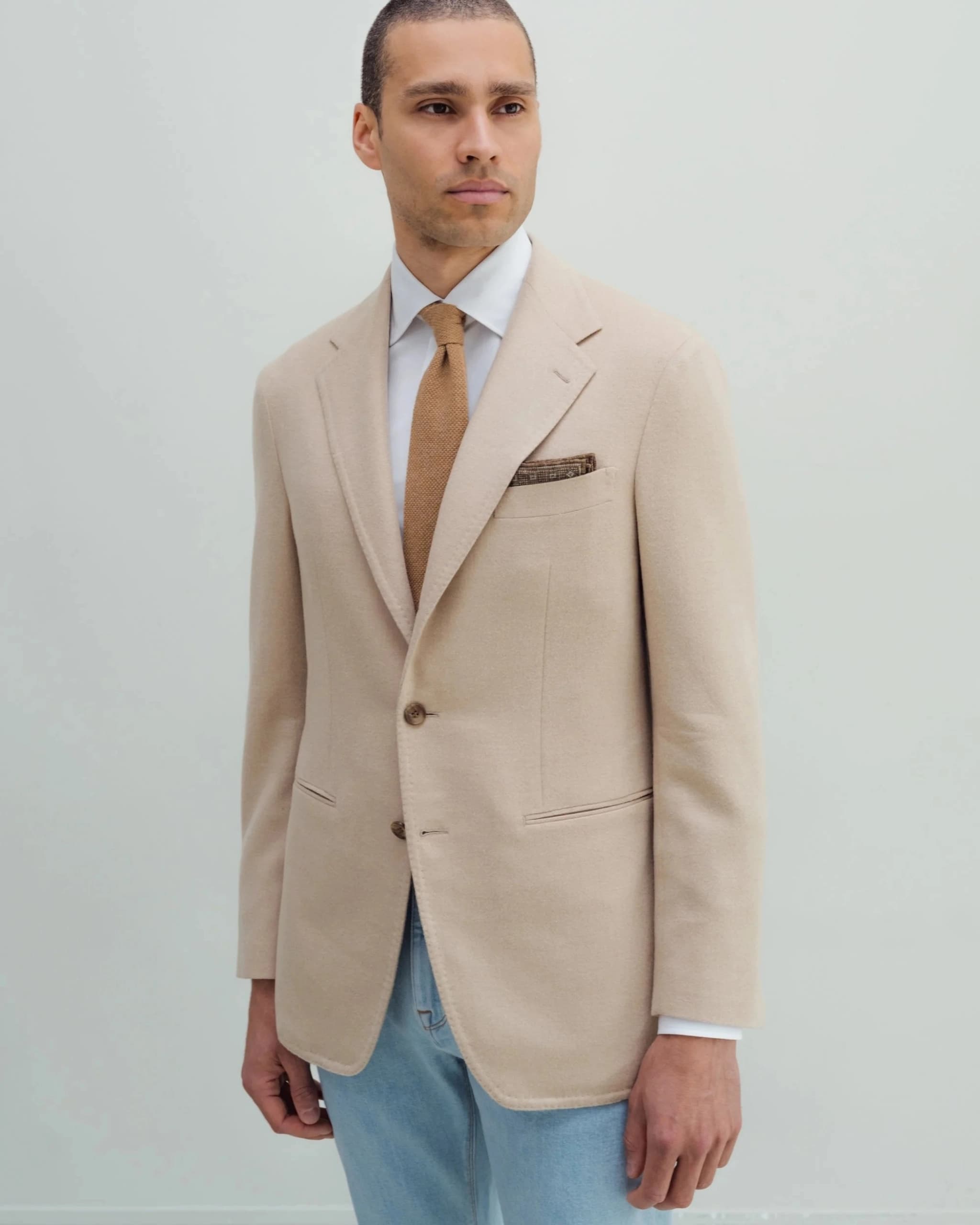 Beige luksusjakke