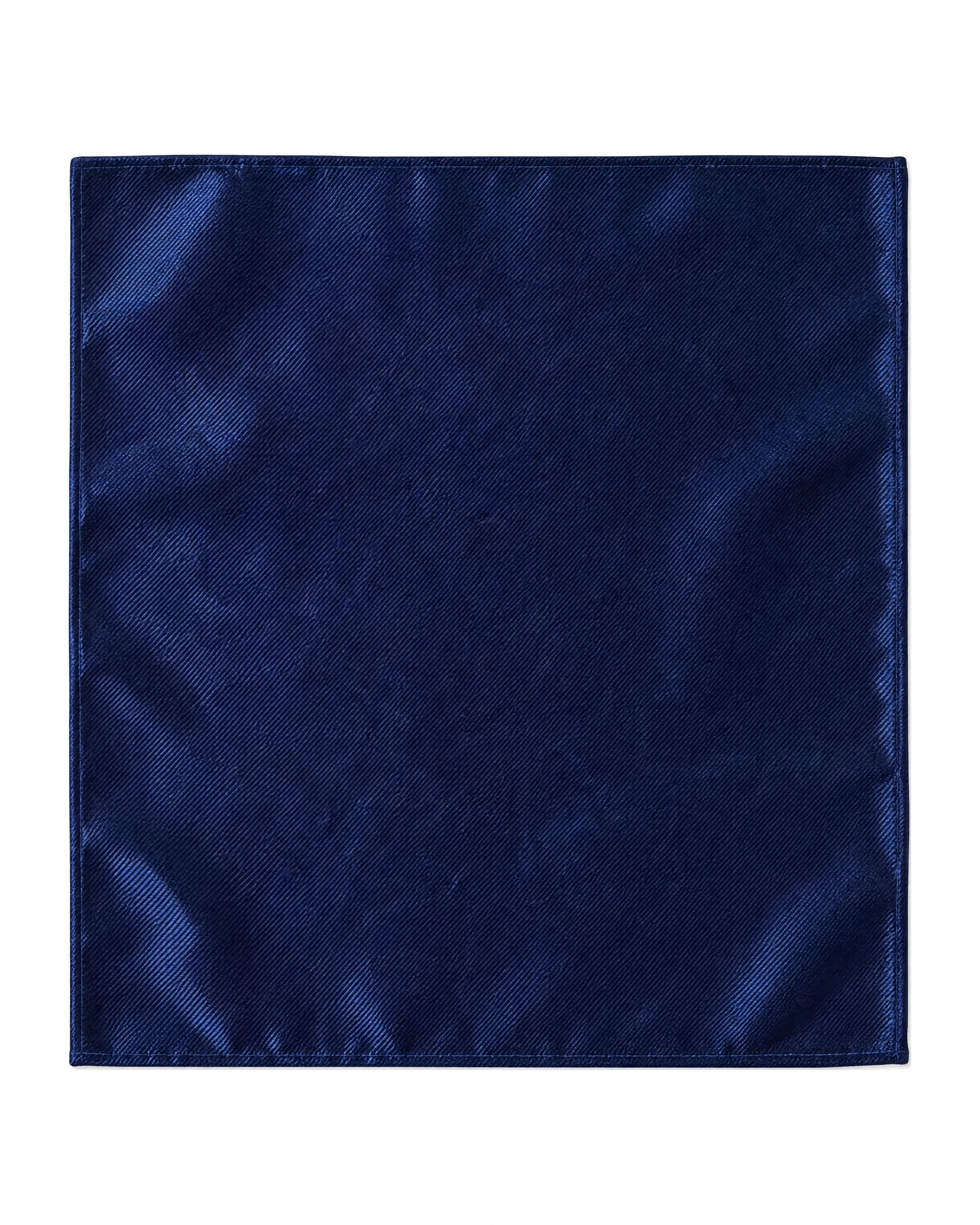 lommetoerklaede-i-marineblaa-silke-03