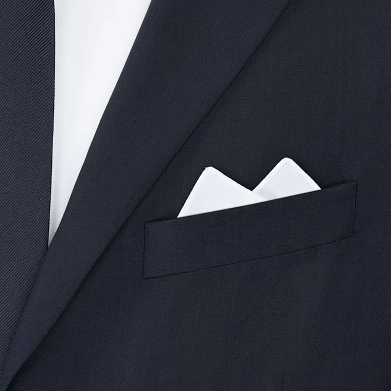 Pocket square with two points