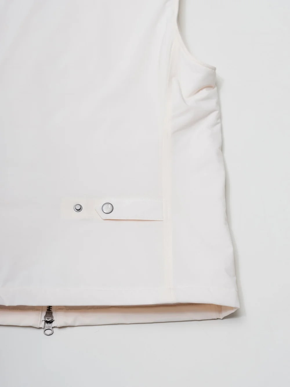 Brown Seasonal Gilet – detail