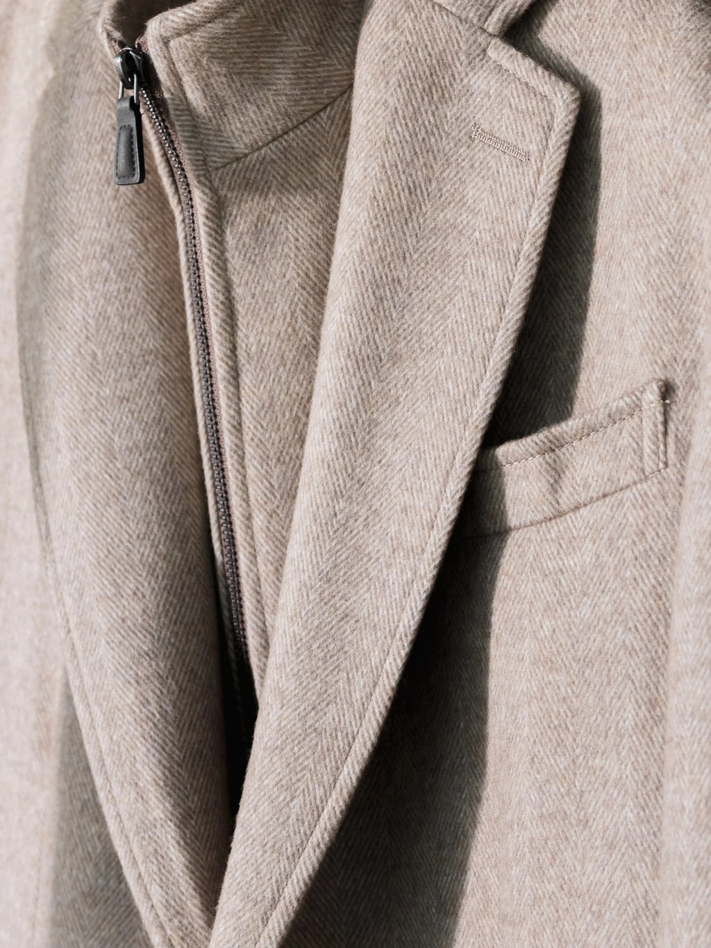 Hybrid jakke detail