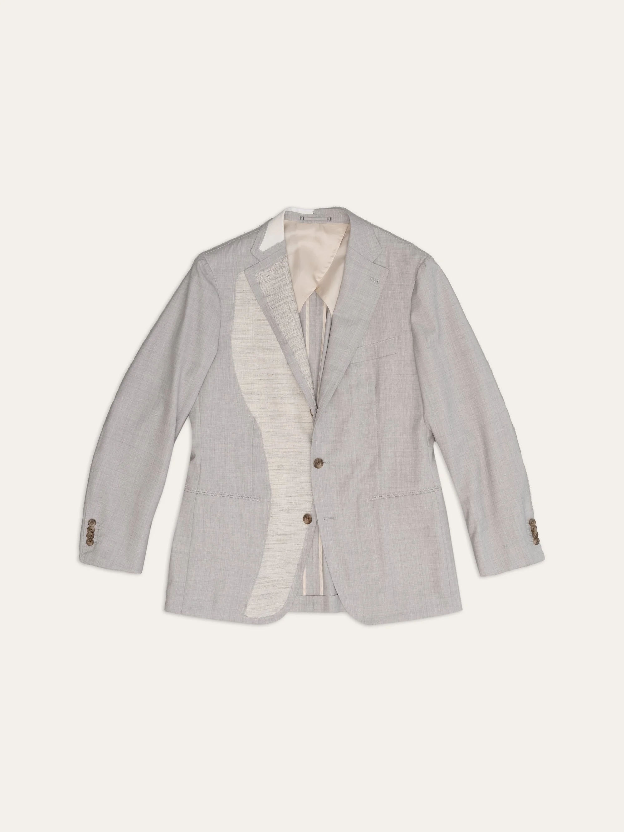 Green Double-Breasted Super 110s Wool Suit – detail