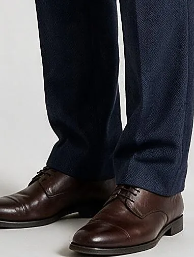 Dark Navy Herringbone Double-Breasted Suit in English Wool, hem detail