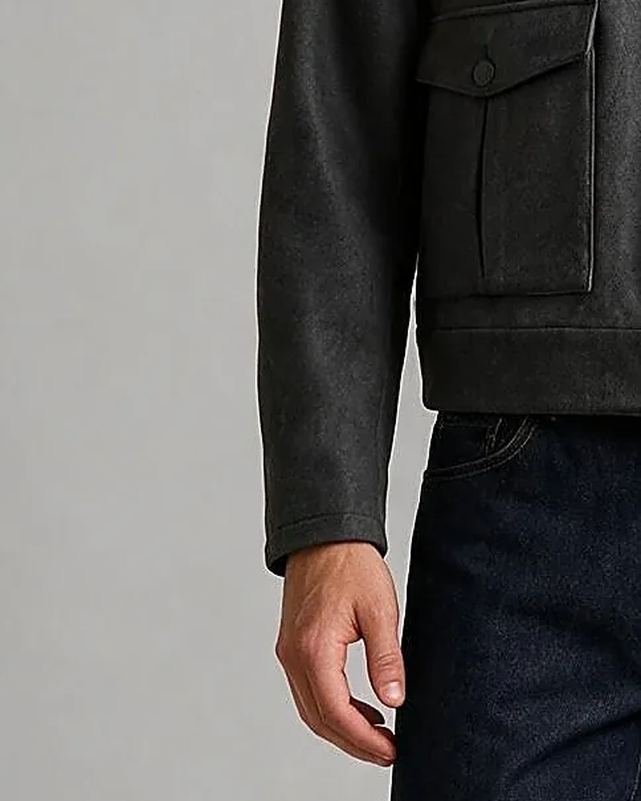 Grå Merino Uld og kashmir Flight jacket, detalje af manchetten