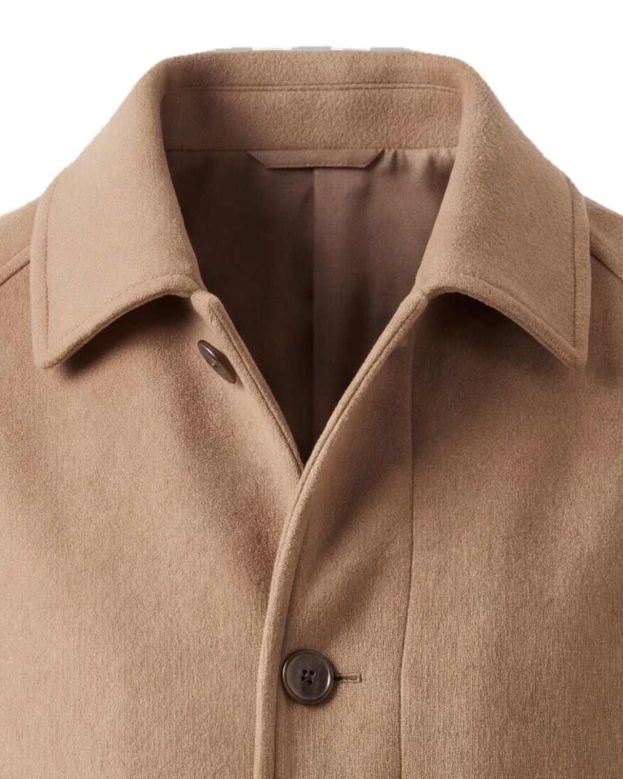 Camel Long Coat in Wool and Cashmere, collar detail