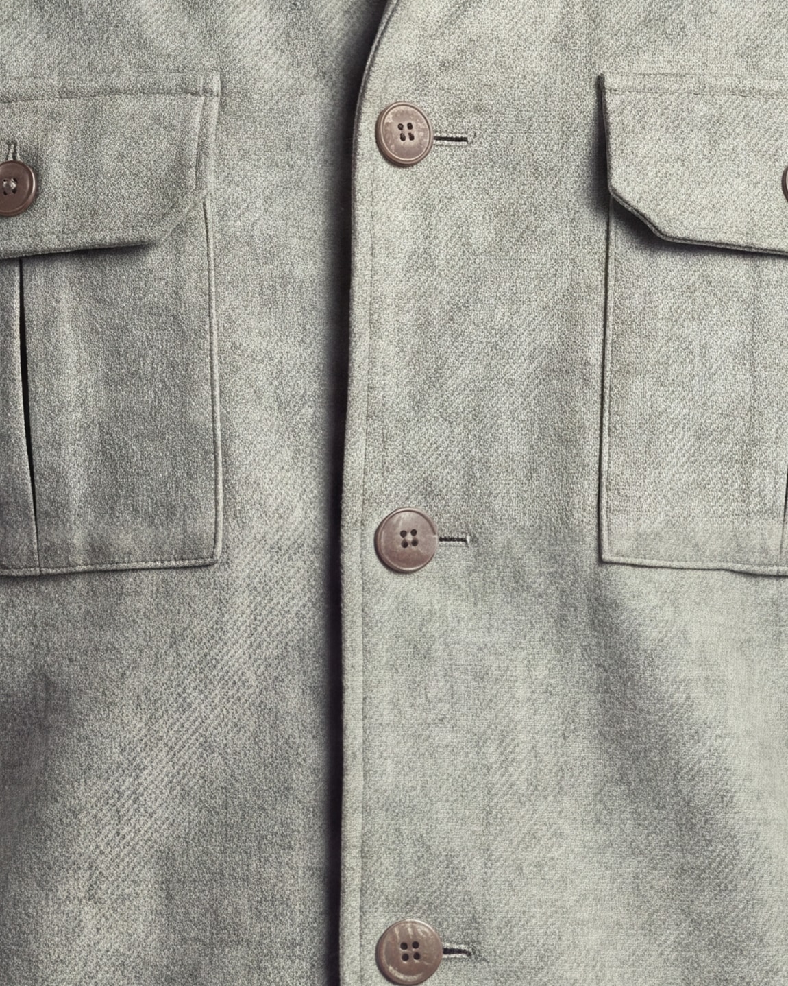 Lys grå uld flannel shirt jacket, set forfra