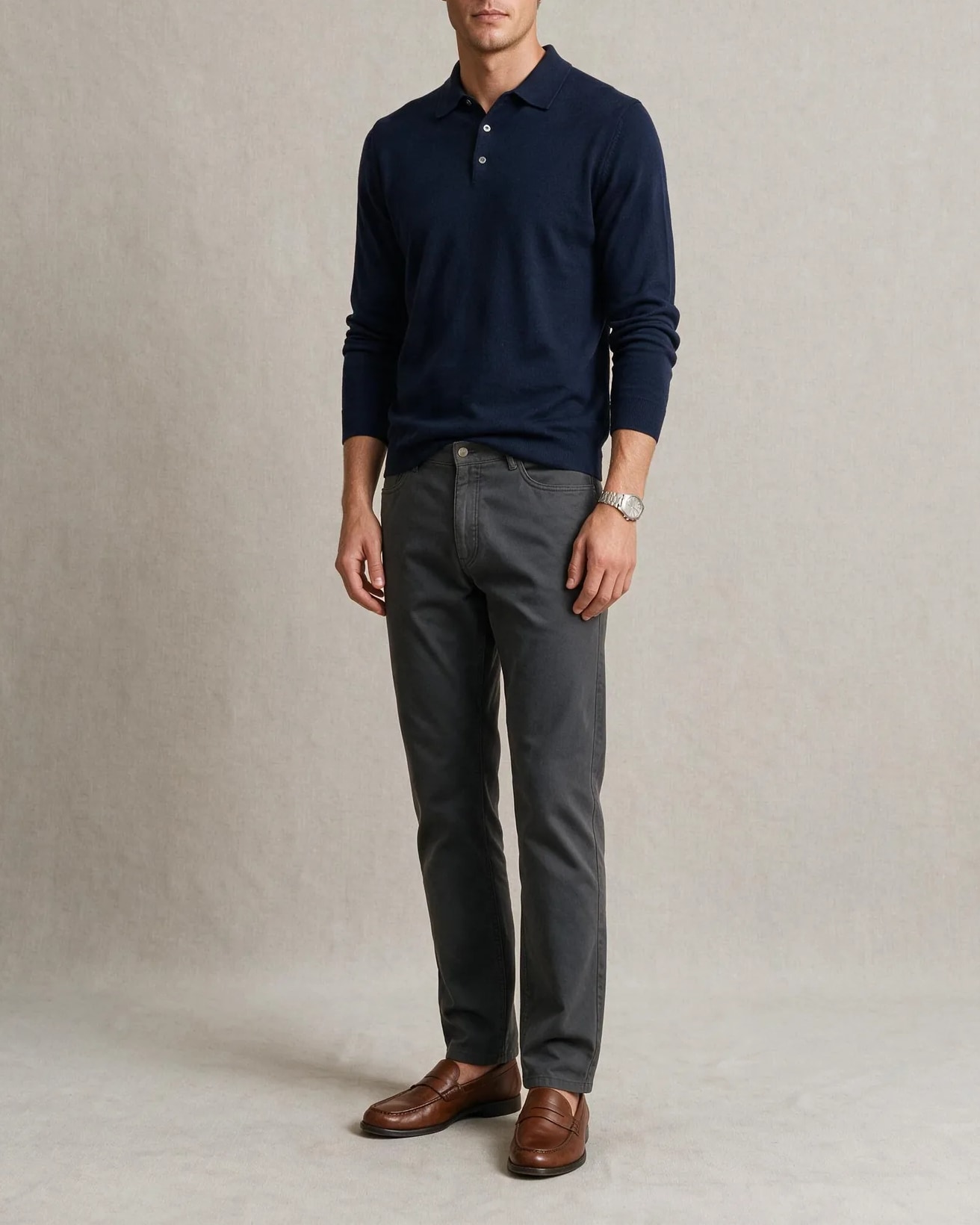 Navy Merino Uld Polo, på model