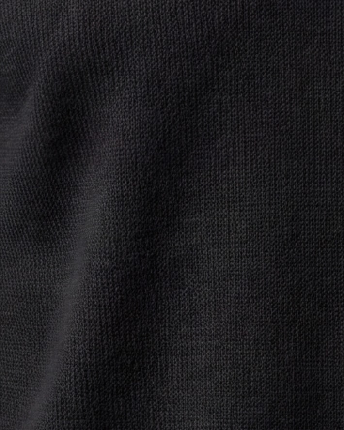 Sort Merino Uld turtleneck, nærbillede af materialet