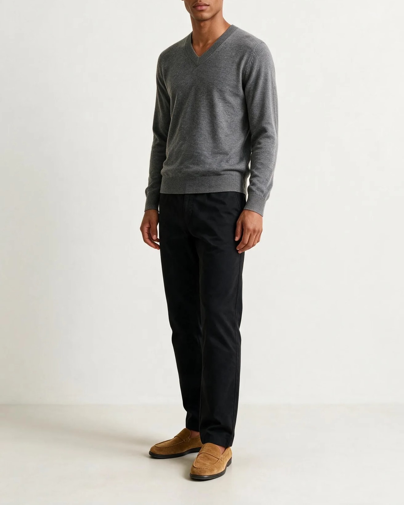 Grå Merino Uld V-Neck, på model
