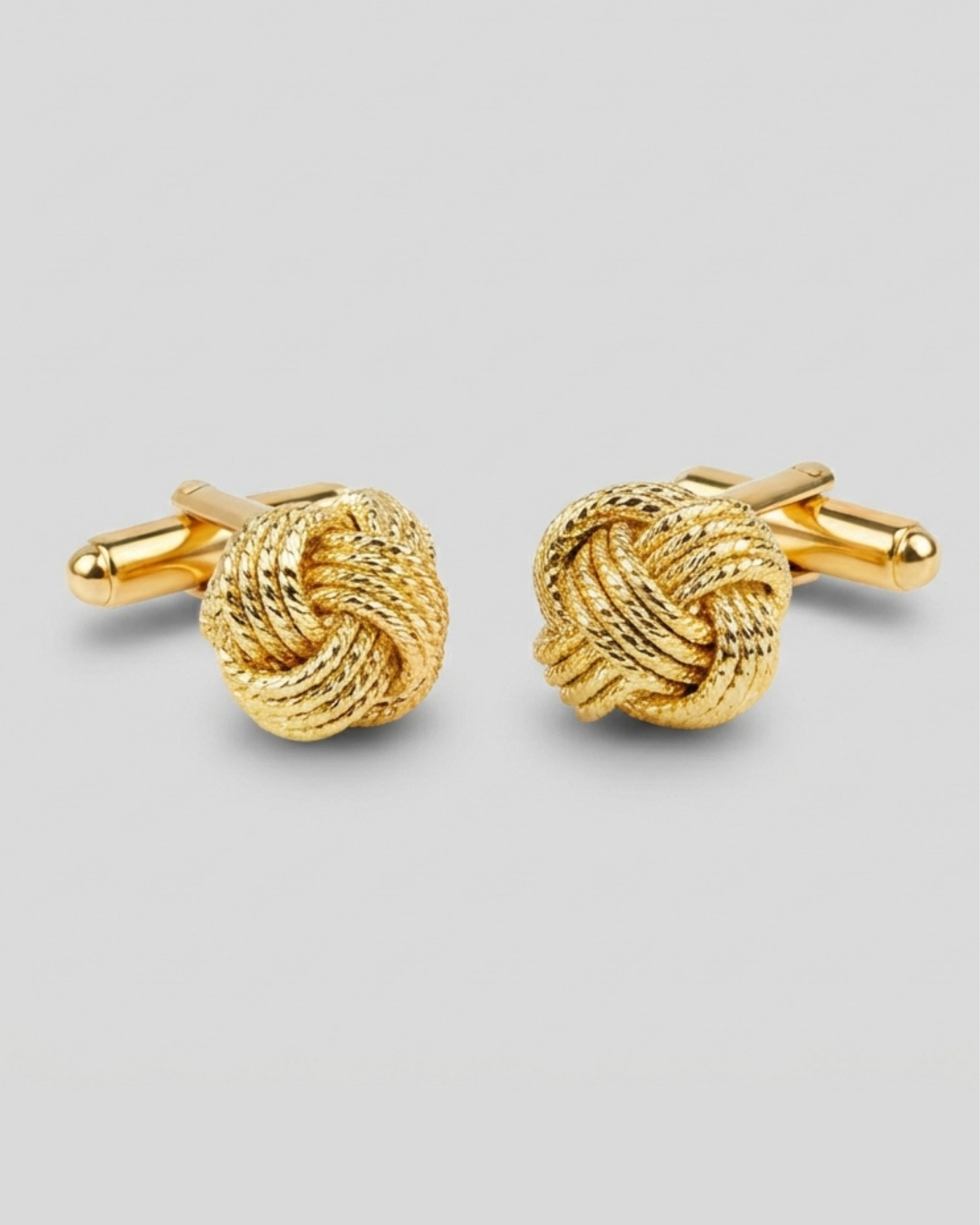 Flettede gyldne manchetknapper 4x4