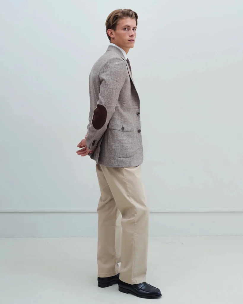 Brun ternet sportsjakke