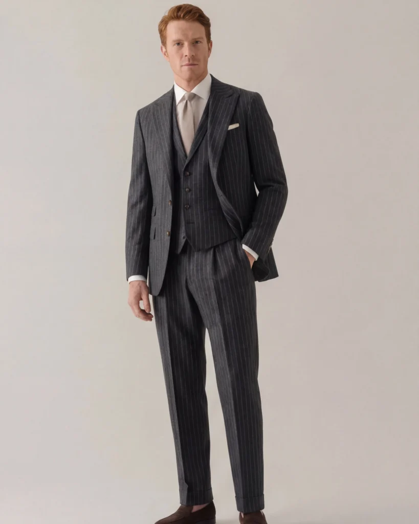 Koksgrå nålestribede bukser