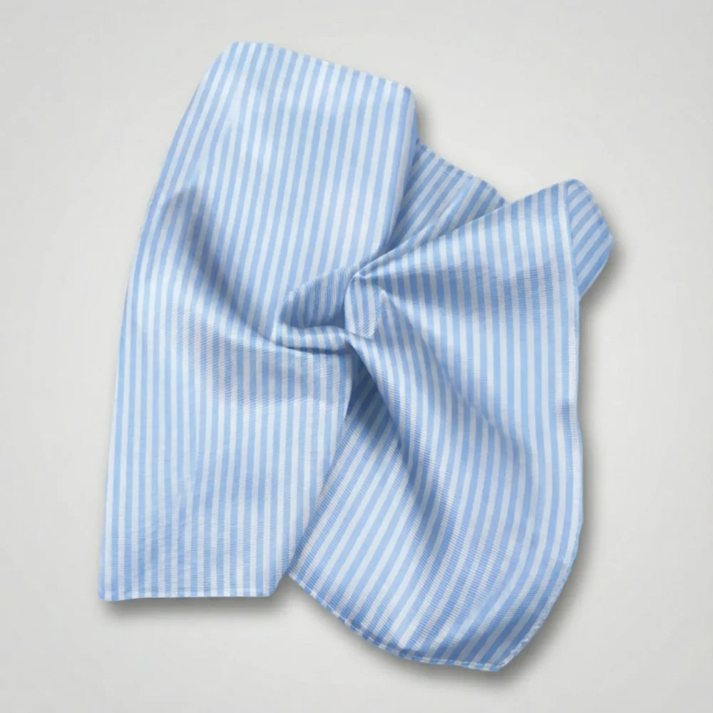 Blåstribet Silke lommetørklæde Blue Striped Silk Pocket Square