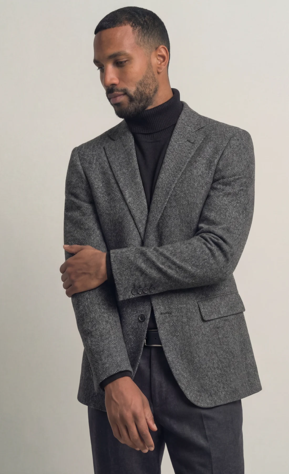 Black Merino Wool Turtle-Neck